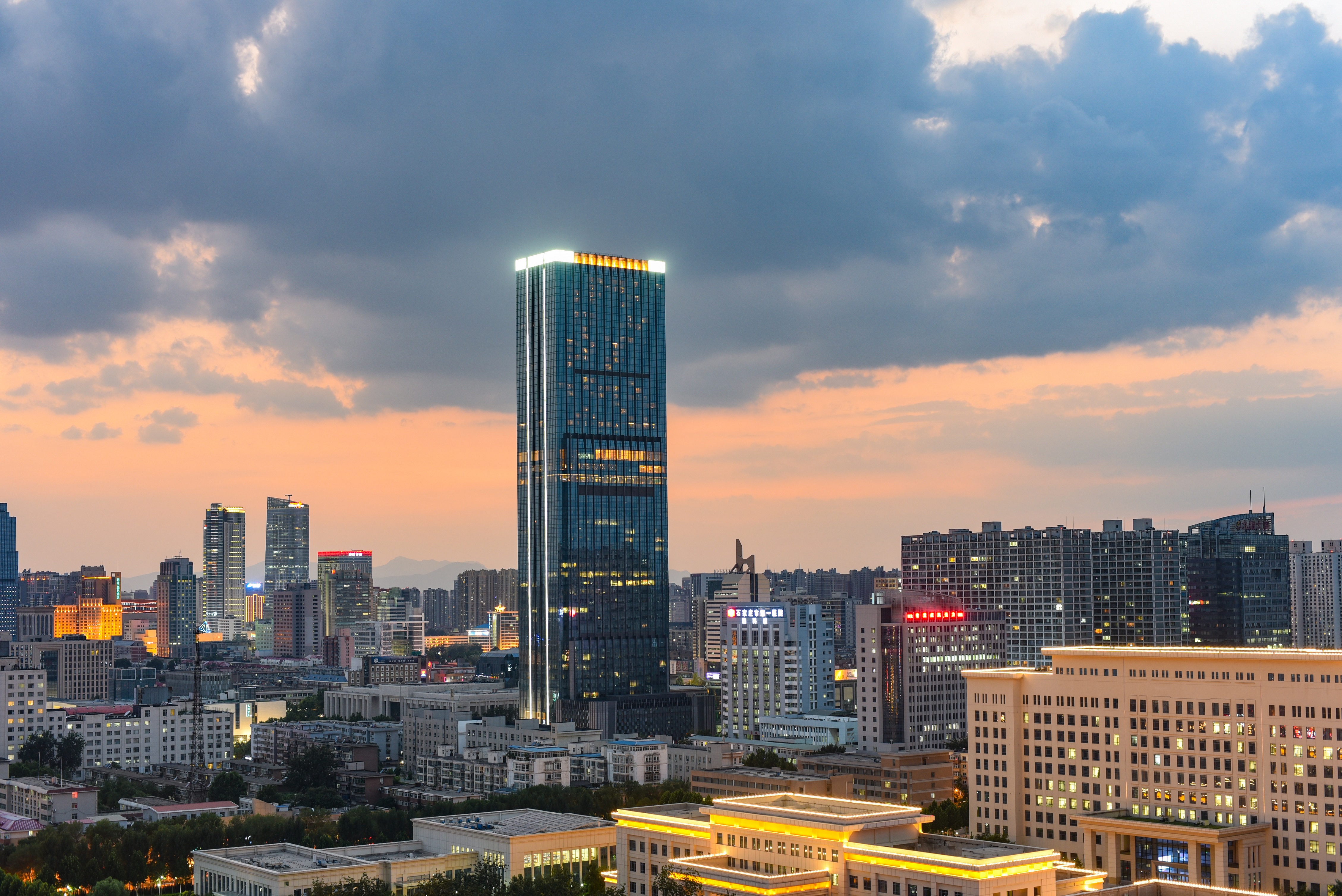 石家庄的魅力与变迁,历史与现代的交融展现